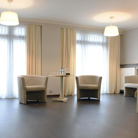 Hotel Grzegorzewski Tuszyn Exteriör bild