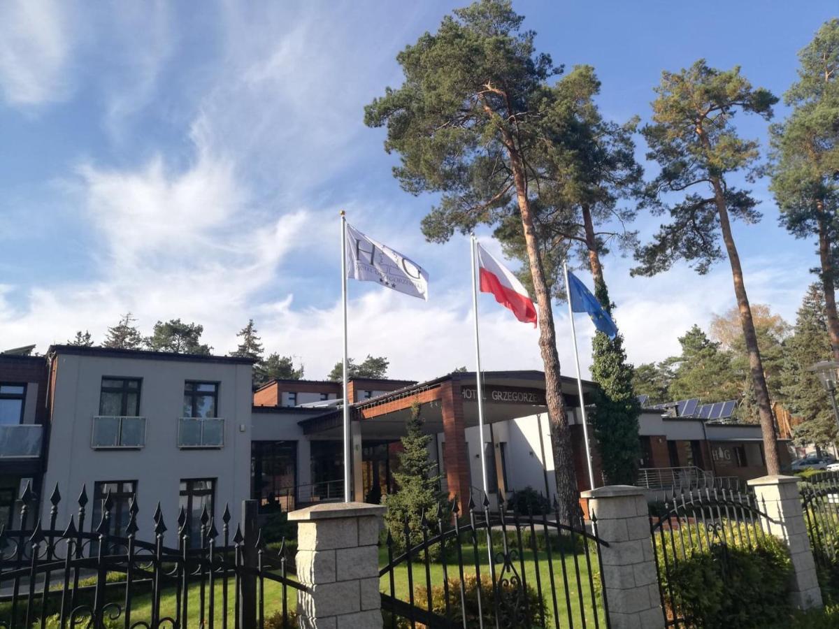 Hotel Grzegorzewski Tuszyn Exteriör bild